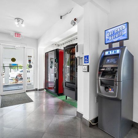 Travelodge By Wyndham Miami Biscayne Bay מראה חיצוני תמונה
