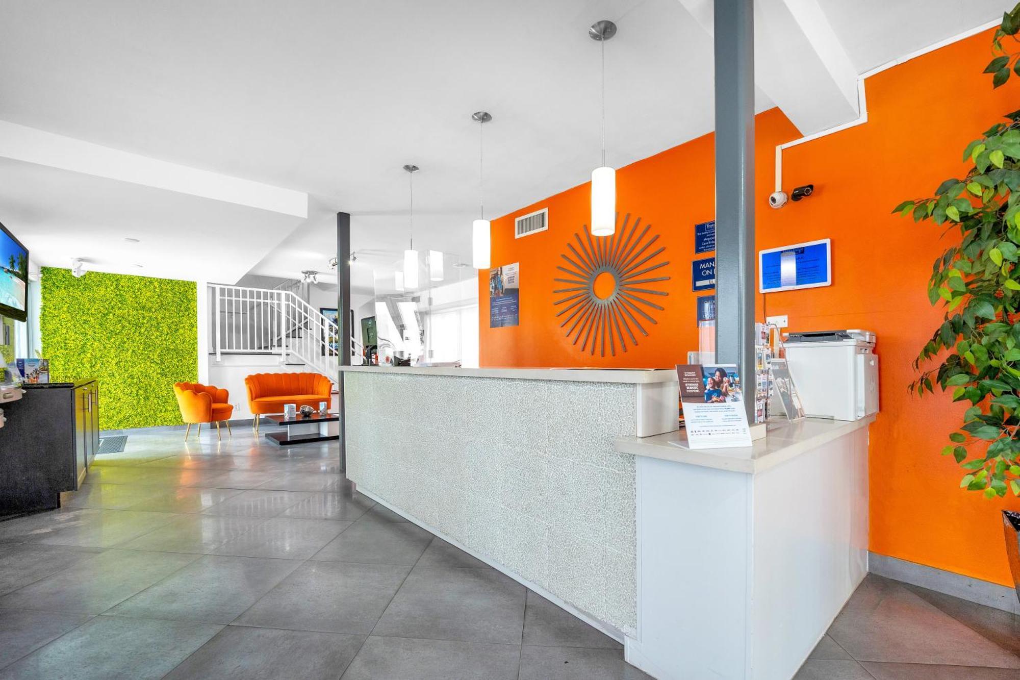 Travelodge By Wyndham Miami Biscayne Bay מראה חיצוני תמונה