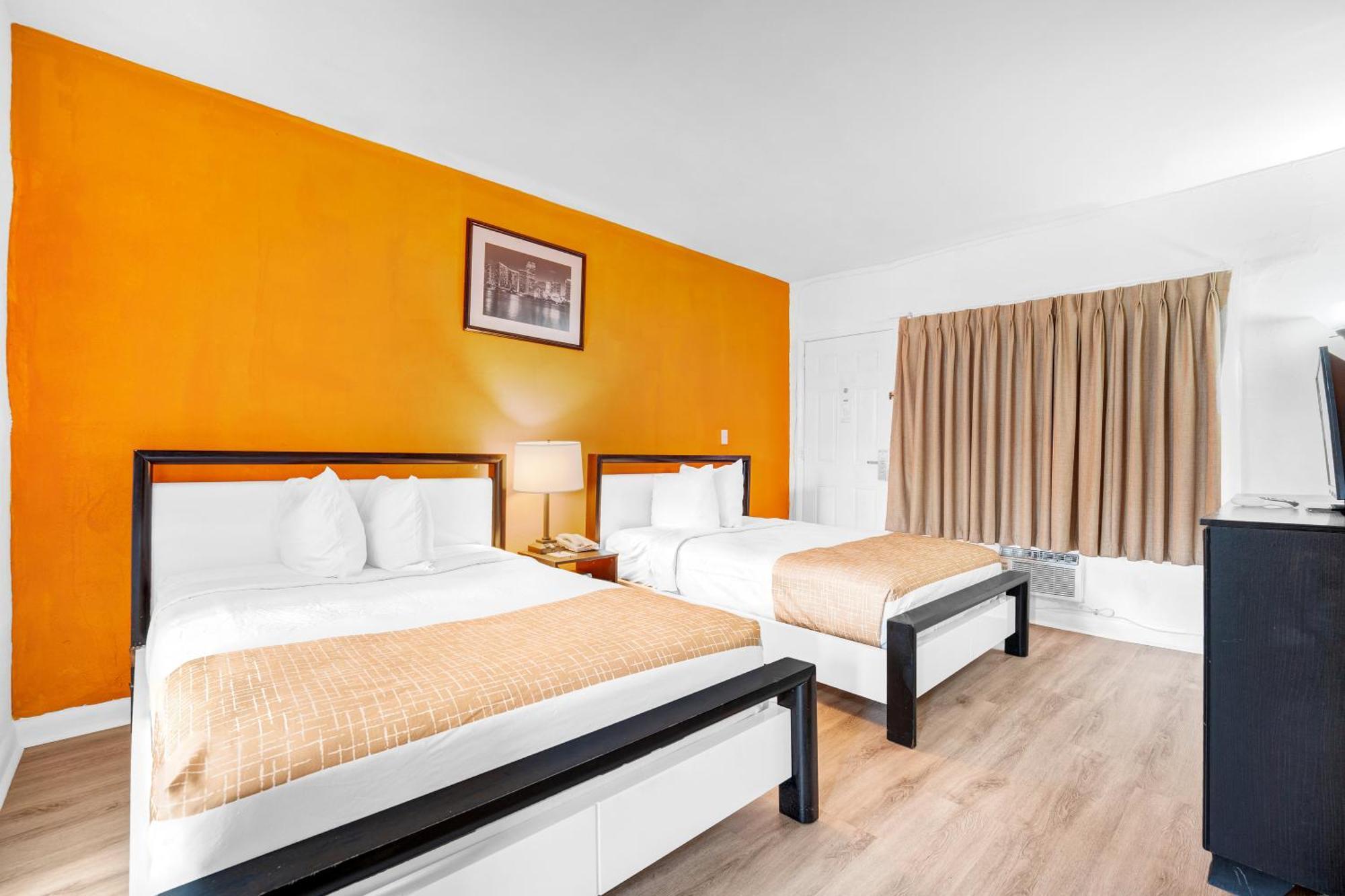 Travelodge By Wyndham Miami Biscayne Bay מראה חיצוני תמונה